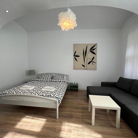 Cosy Home In The Heart Of Old Brasov Luaran gambar